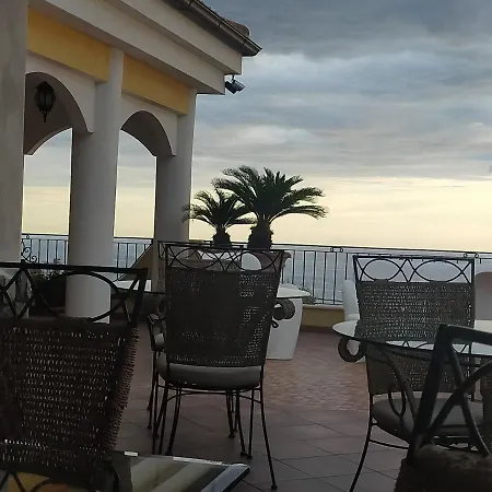 Fontana Saia Bed & Breakfast