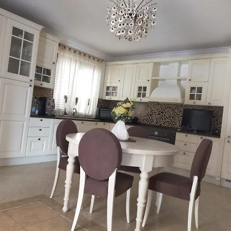 Fontana Saia Bed & Breakfast