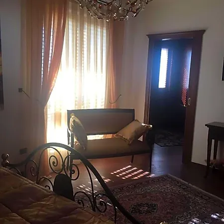 לינה וארוחת בוקר Fontana Saia