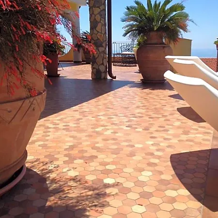 Fontana Saia 4*